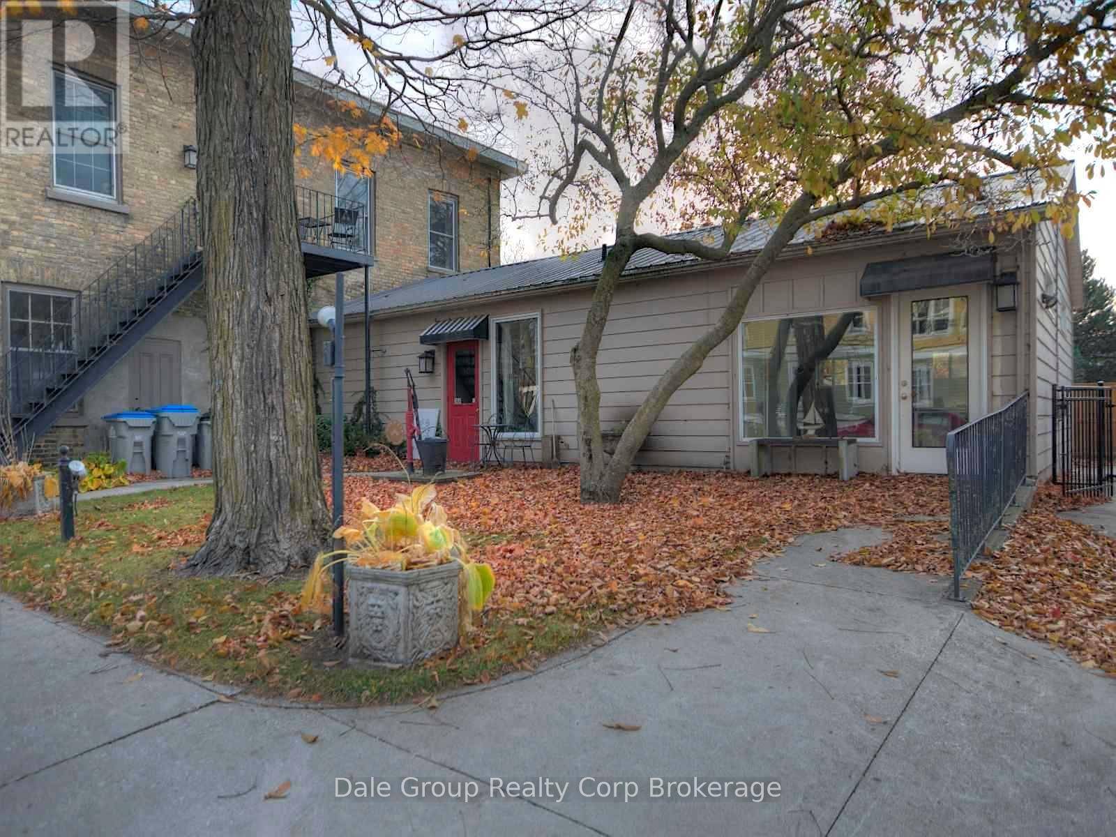 Bluewater (bayfield), ON N0M1G0,25 MAIN STREET N