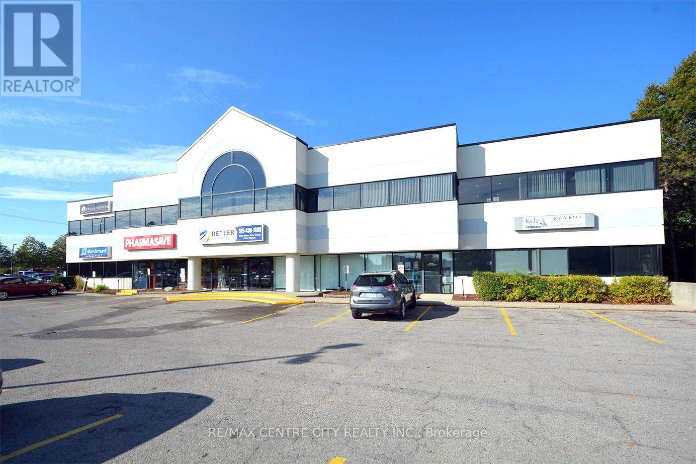 London, ON N6C5Z9,339 WELLINGTON RD #D50