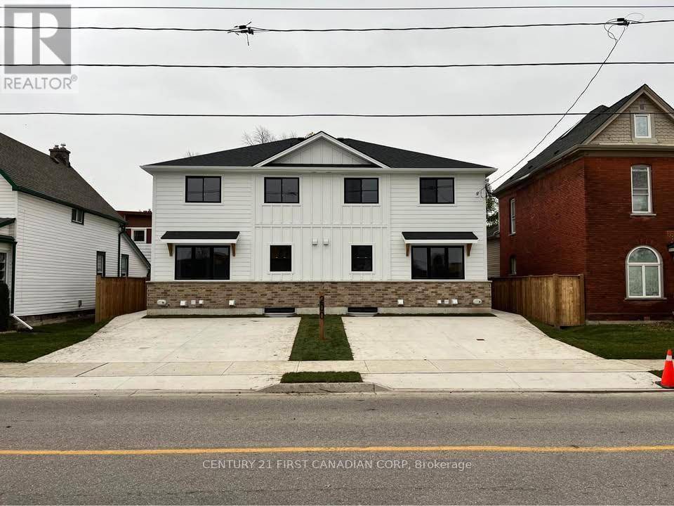 St. Thomas, ON N5R3A5,200 Centre ST #D