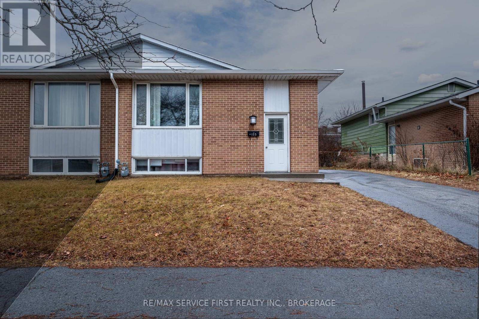 Kingston (central City West), ON K7M6L5,155 CALDERWOOD DRIVE