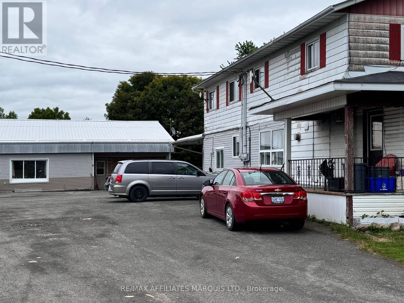 South Glengarry, ON K0C1A0,4459 COUNTY RD 34 ROAD