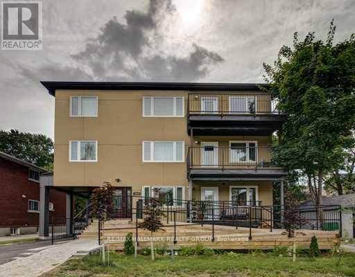 Ottawa, ON K1Z7J6,324 CURRELL AVENUE