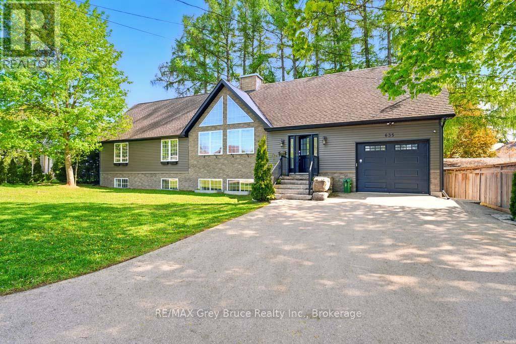 Owen Sound, ON N4K2J5,635 18TH STREET E