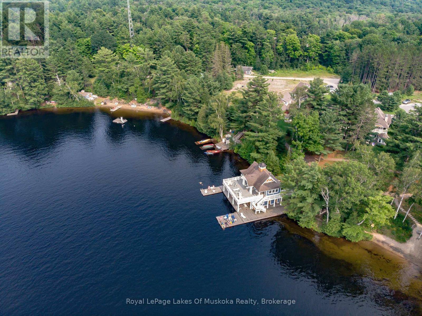 Lake Of Bays (mclean), ON P0B1A0,1020 Birch Glen RD #V15  W9