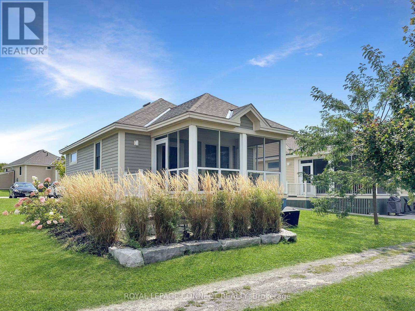 Prince Edward County (athol Ward), ON K0K1P0,63 Butternut LN #95