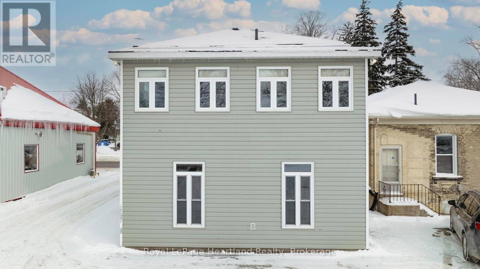 Central Huron (clinton), ON N0M1L0,38 ONTARIO STREET