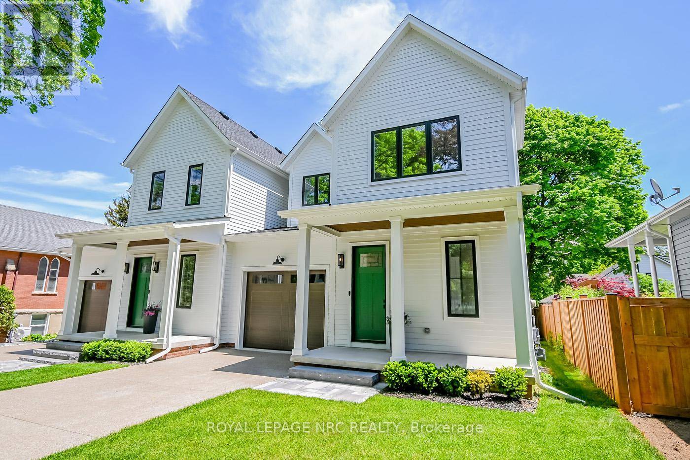 Pelham (fonthill), ON L0S1E3,1553 PELHAM STREET N