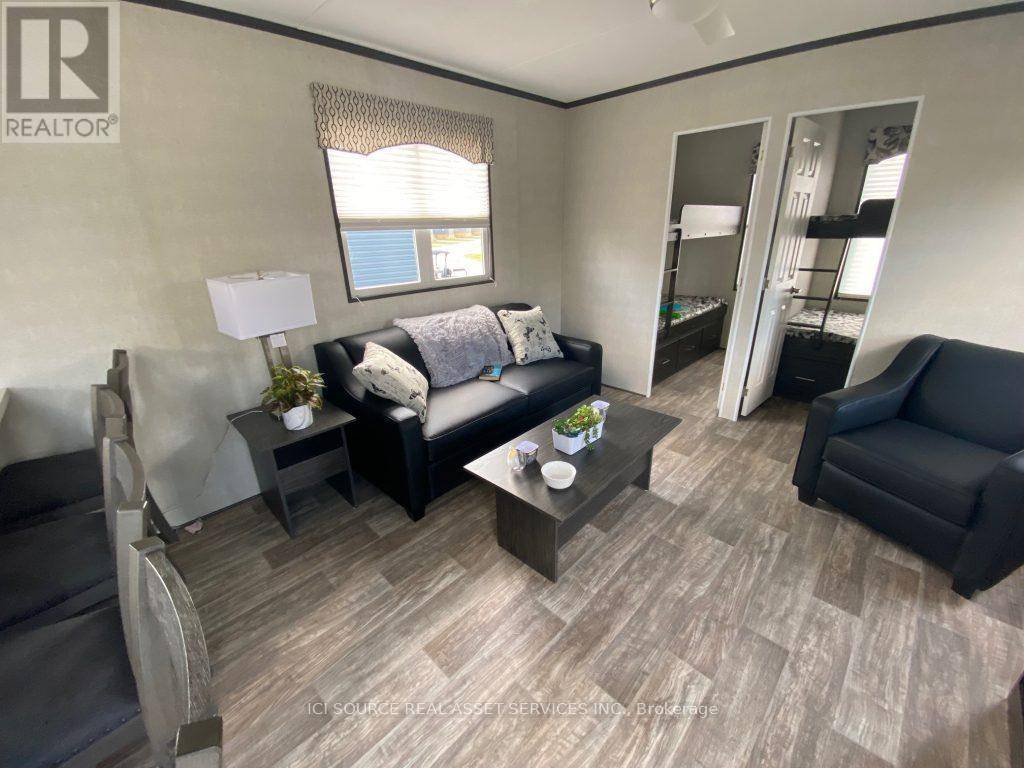 Gravenhurst (morrison), ON P0E1N0,1082 Shamrock Marina RD #65