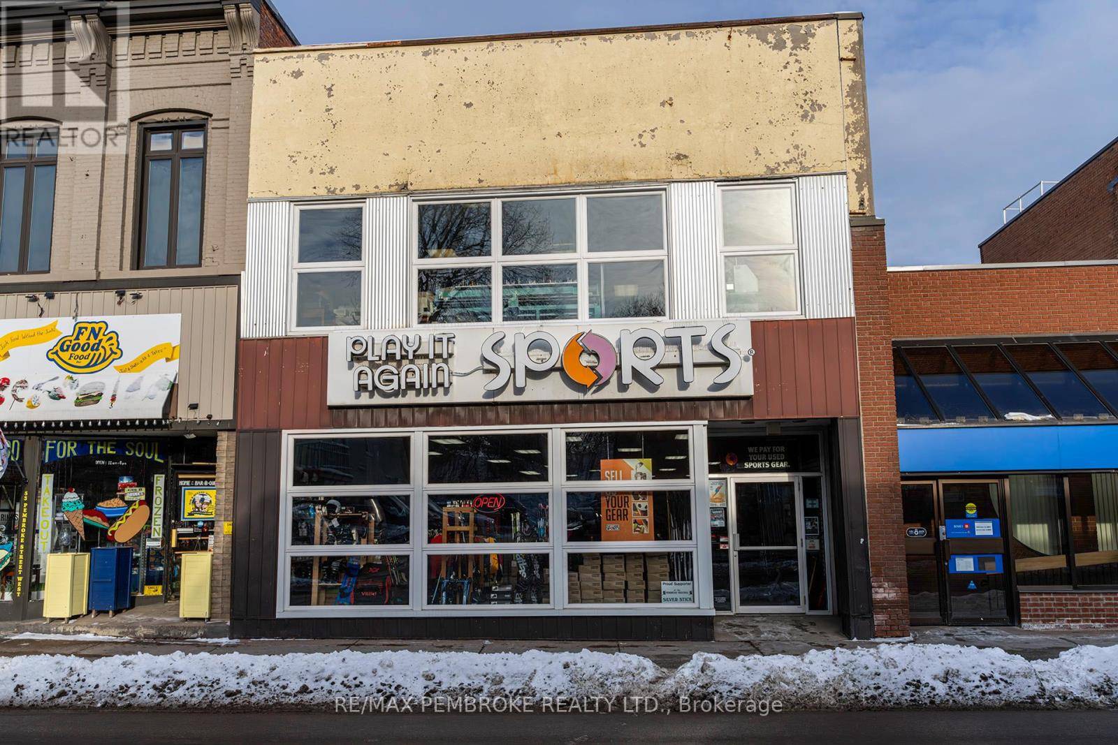 Pembroke, ON K8A5M5,45 PEMBROKE STREET W