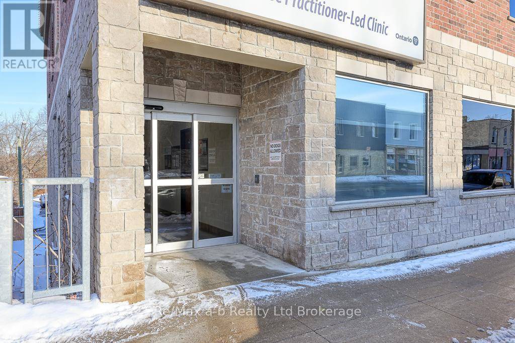 Ingersoll (ingersoll - South), ON N5C1G3,19 KING STREET E