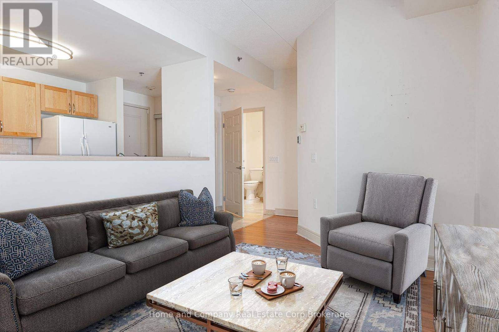 Stratford, ON N5A0B6,200 Mccarthy RD #334