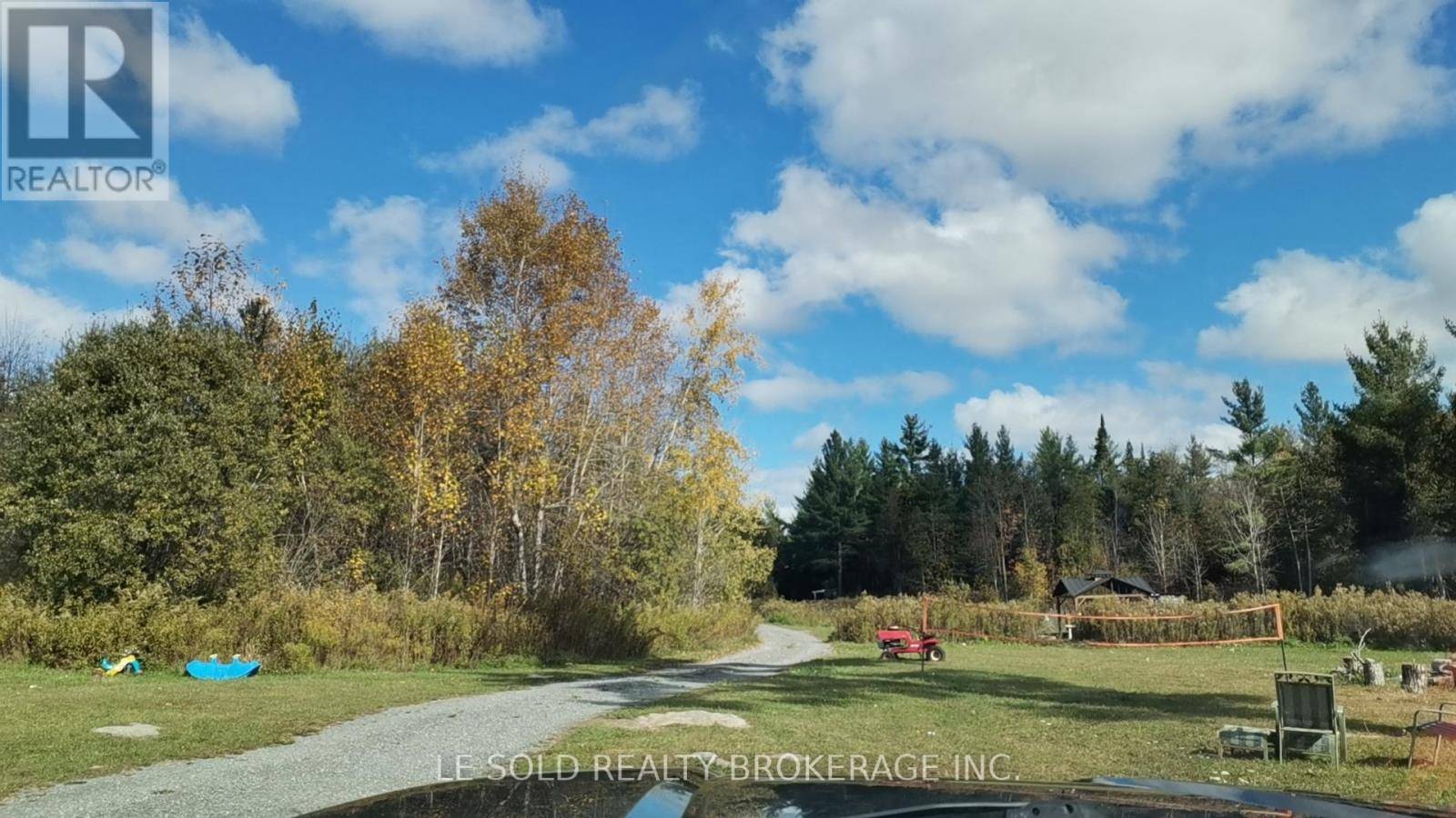 Douro-dummer, ON K0L2H0,1033 COUNTY ROAD 6
