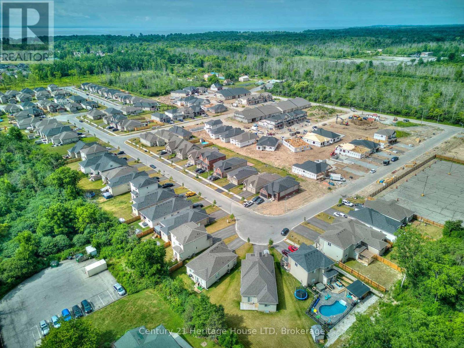 Fort Erie (lakeshore), ON L2A1N1,397 Garrison RD #17