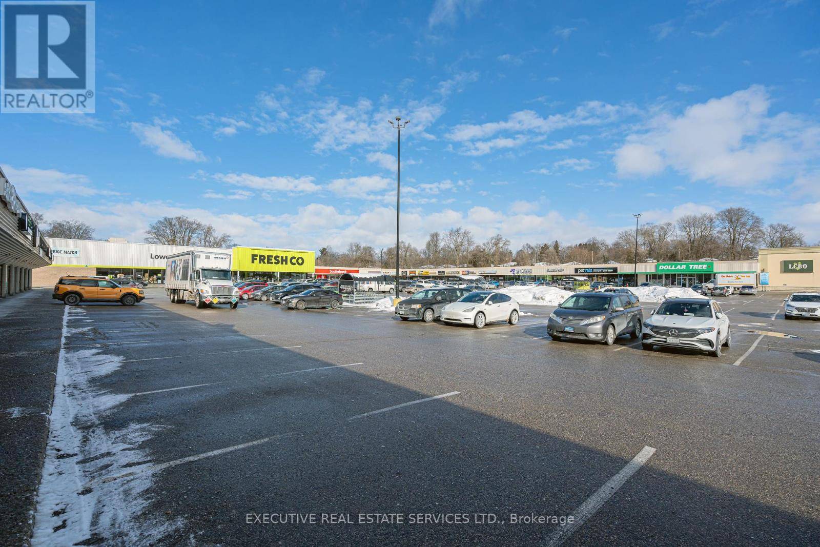 Guelph (riverside Park), ON N1E1V5,328 Speedvale AVE East #32