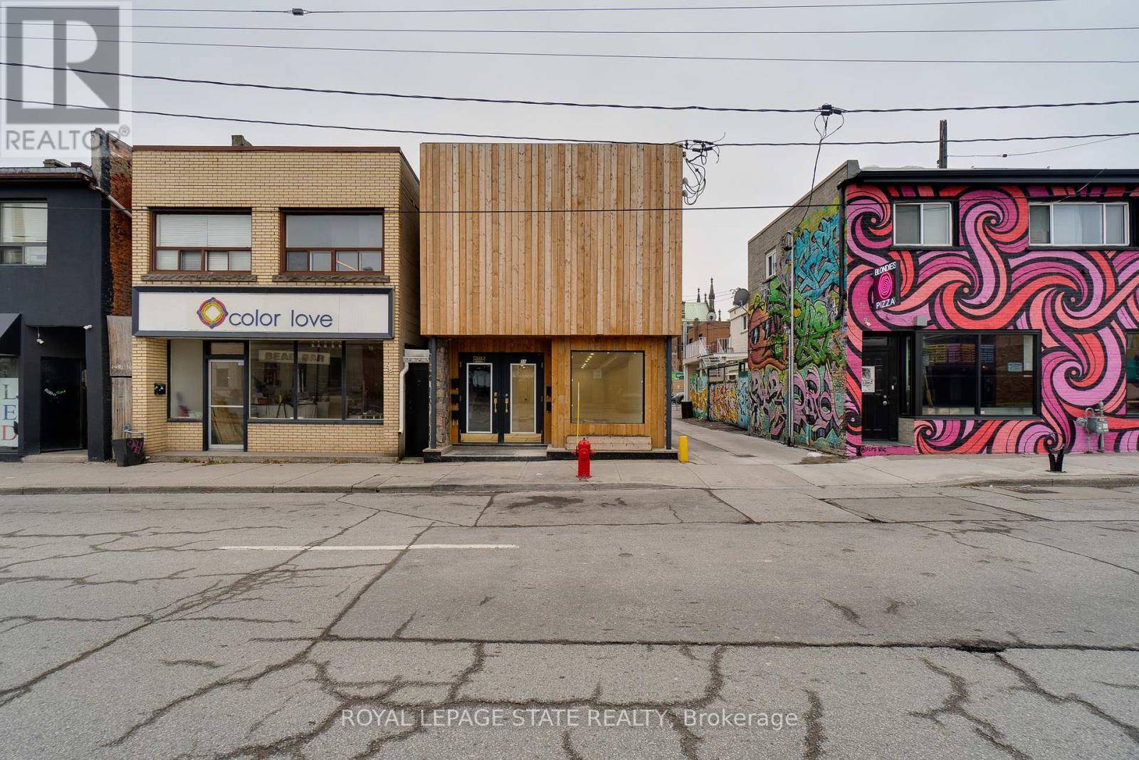 Hamilton (beasley), ON L8L2V5,18 BARTON STREET E