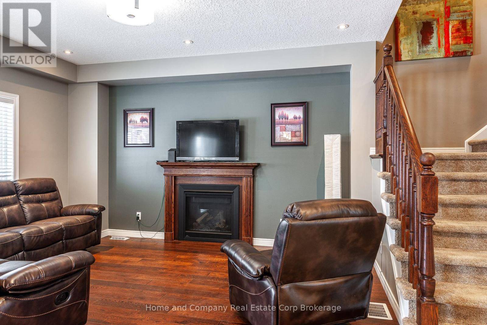 Stratford, ON N5A0B8,13 BROWN STREET