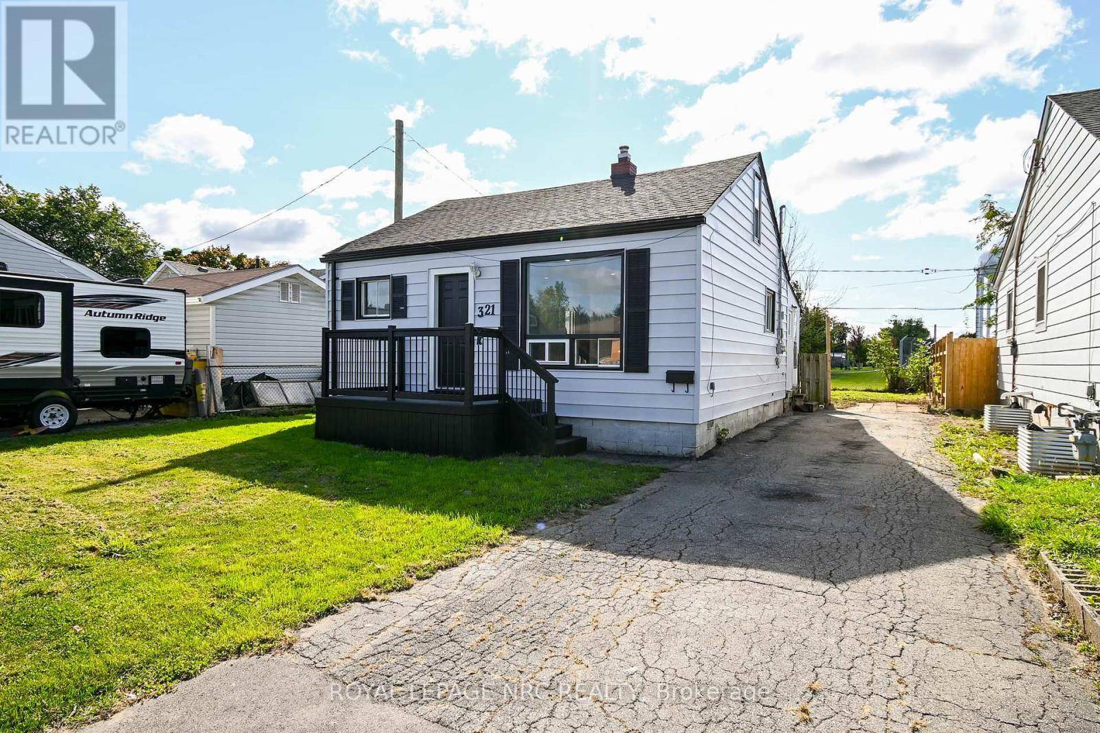 Welland (lincoln/crowland), ON L3B4V1,321 DIEPPE STREET