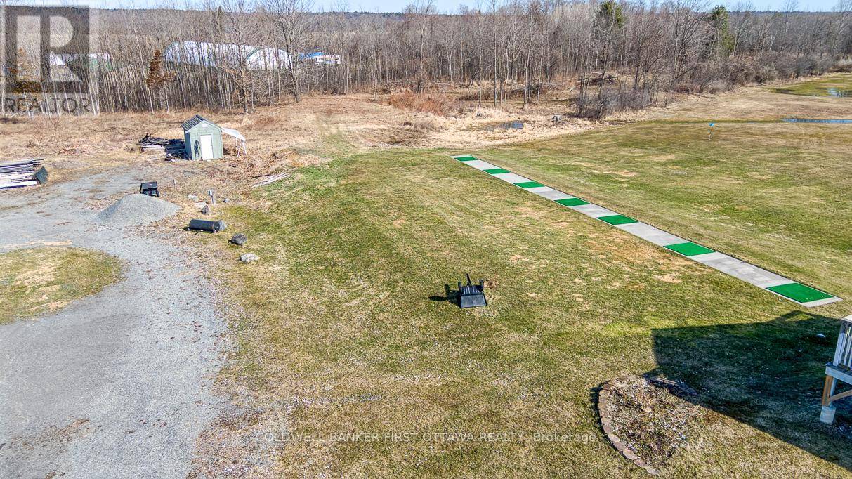 Rideau Lakes, ON K0G1X0,9256 COUNTY ROAD 42 ROAD