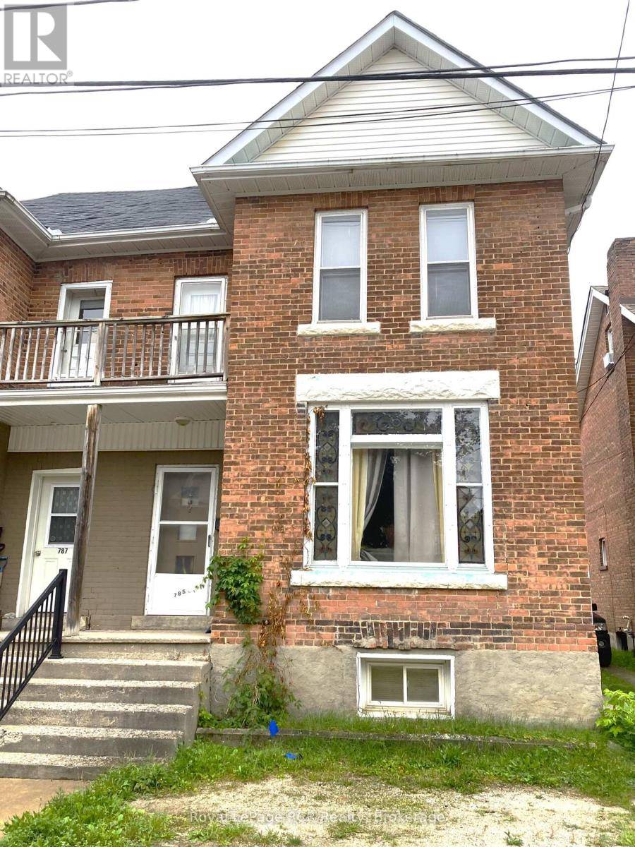 Owen Sound, ON N4K2N5,785 4TH AVENUE E