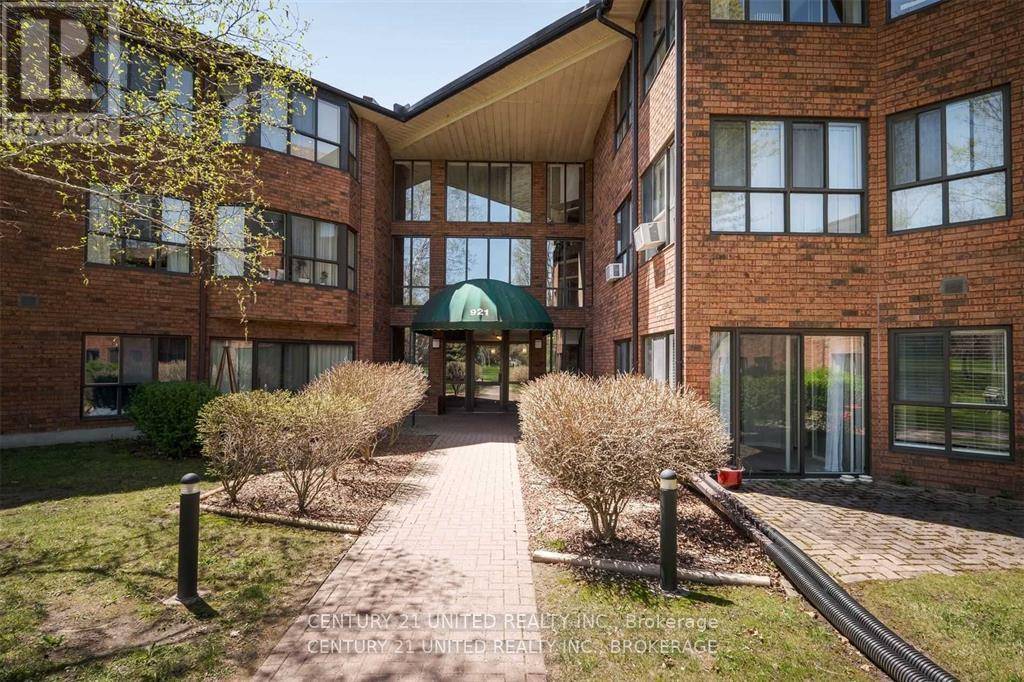 Peterborough East (north), ON K9H7K5,921 Armour RD #114