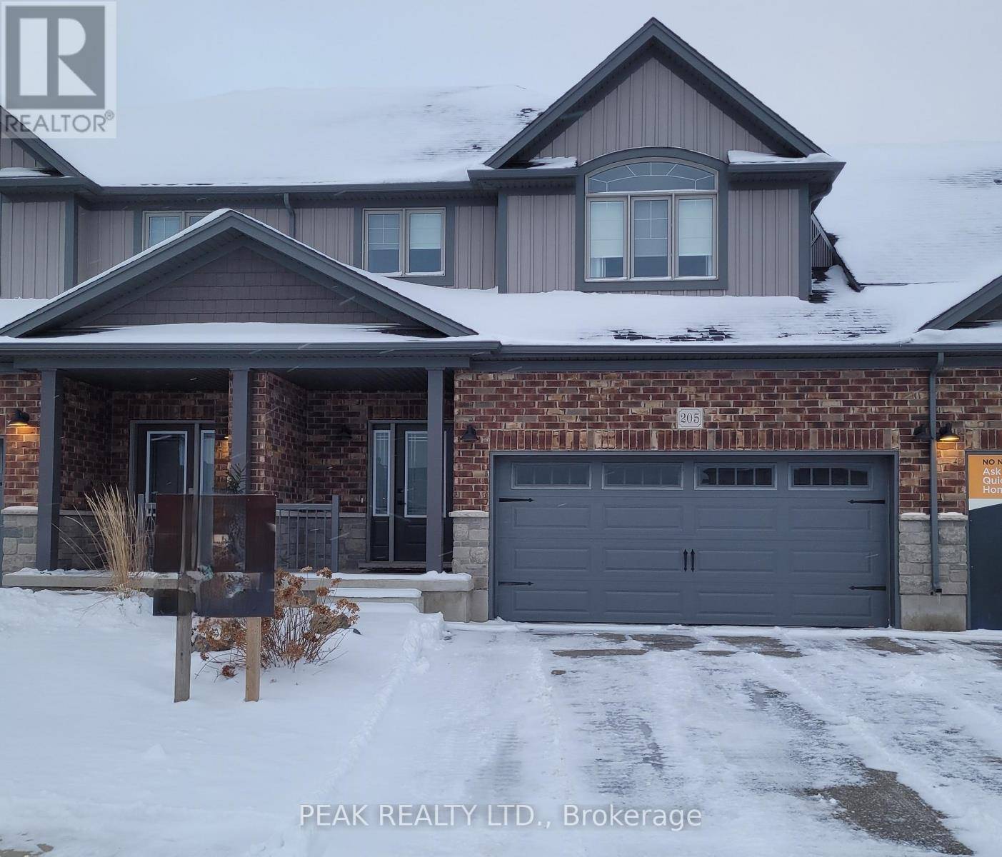 Blandford-blenheim (plattsville), ON N0J1S0,205 APPLEWOOD STREET
