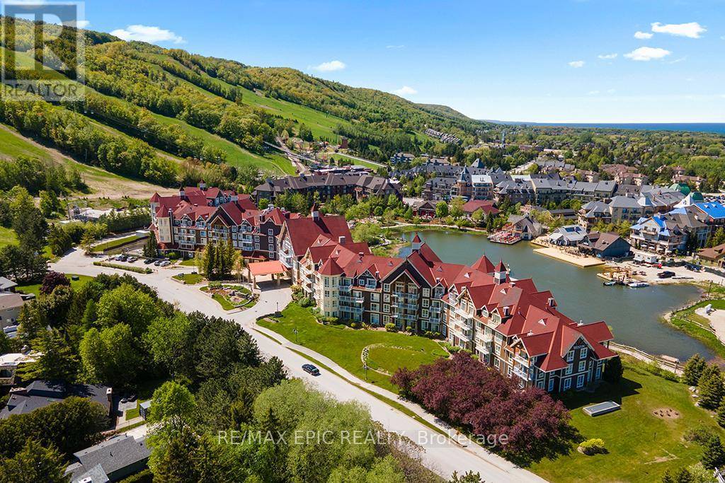 Blue Mountains, ON L9Y3Z2,220 Gord Canning DR #272