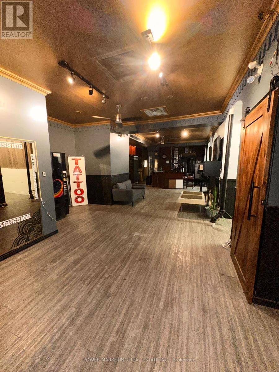 Ottawa, ON K1N5X4,151 RIDEAU STREET