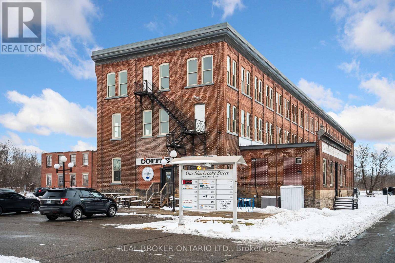 Perth, ON K7H1A1,1 Sherbrooke ST East #150