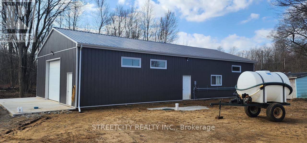 Chatham-kent (bothwell), ON N0P1C0,29771 ZONE ROAD