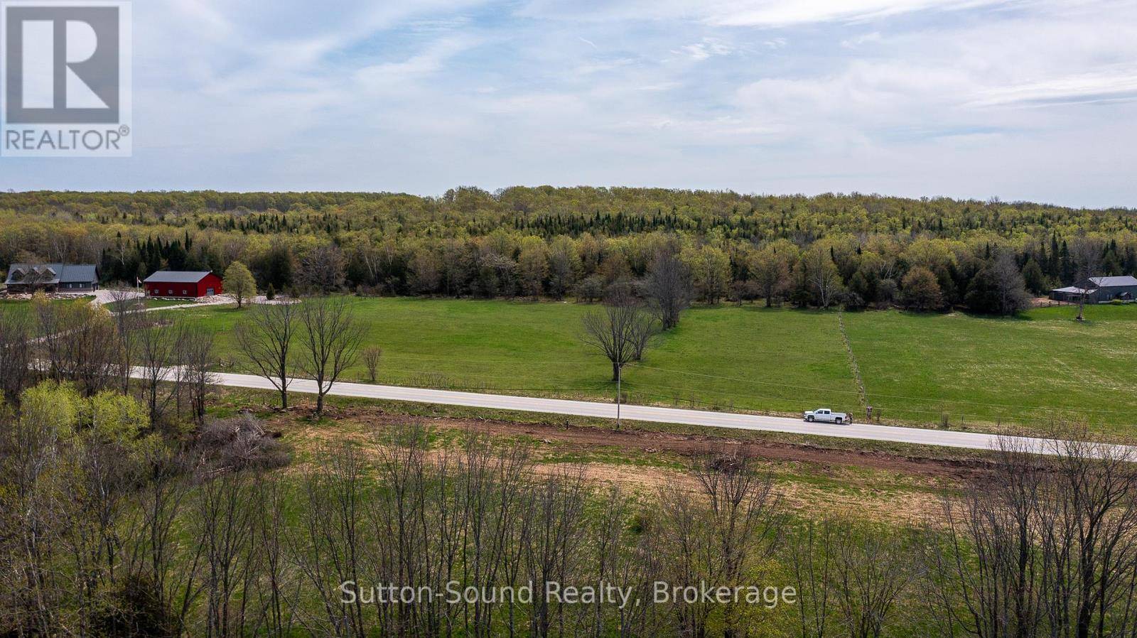 Georgian Bluffs, ON N0H2T0,502054 GREY RD 1 ROAD