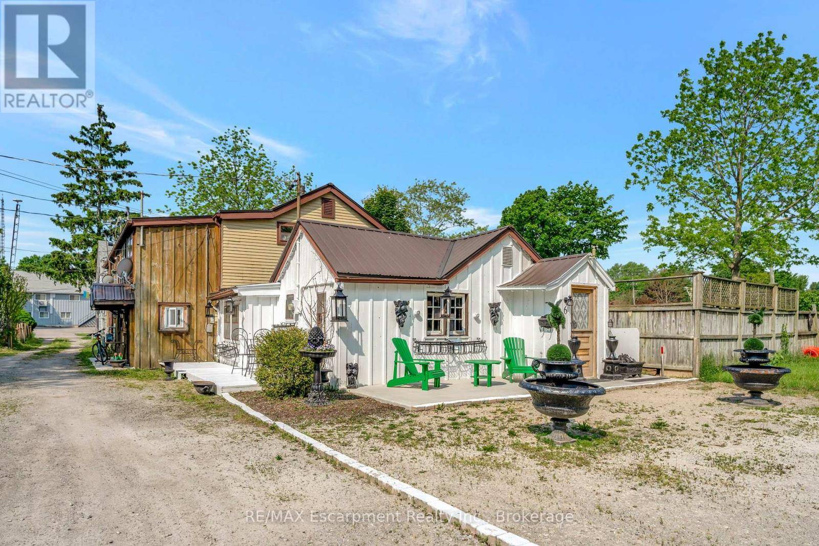 Norfolk (port Dover), ON N0A1N0,306 ST. PATRICK STREET W