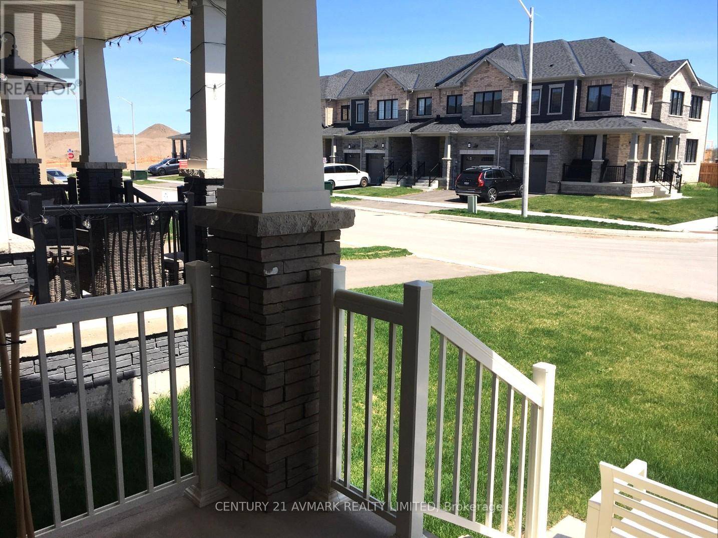 Welland (dain City), ON L3B0M6,141 KEELSON STREET