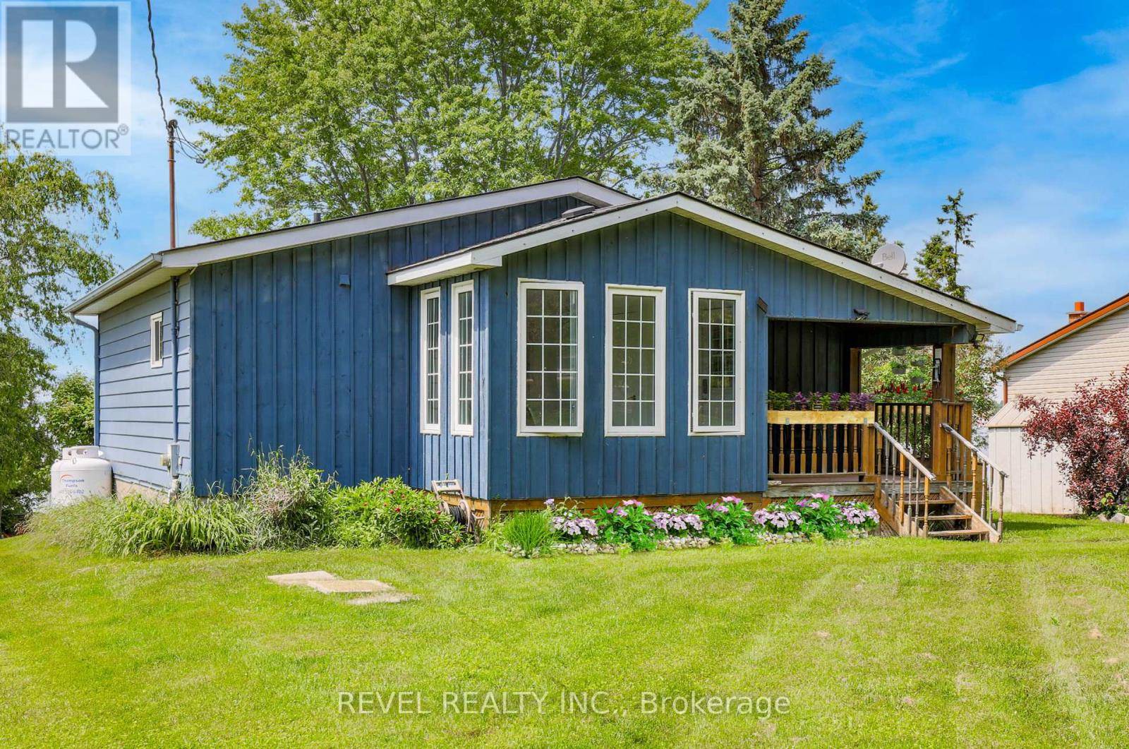 Kawartha Lakes (mariposa), ON K0M2C0,27 ISLAND VIEW ROAD