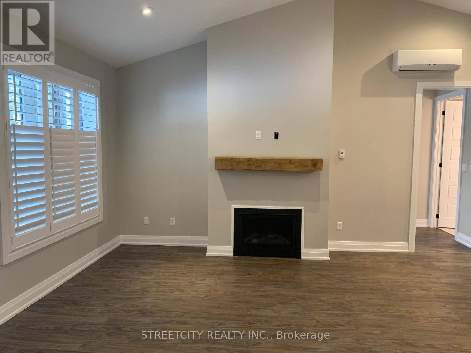 Southwest Middlesex (wardsville), ON N0L2N0,1868 Longwoods RD #1