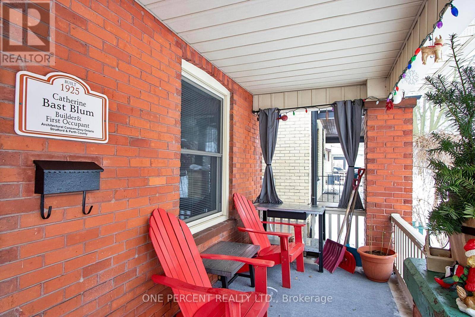 Stratford, ON N5A3E6,74 COBOURG STREET