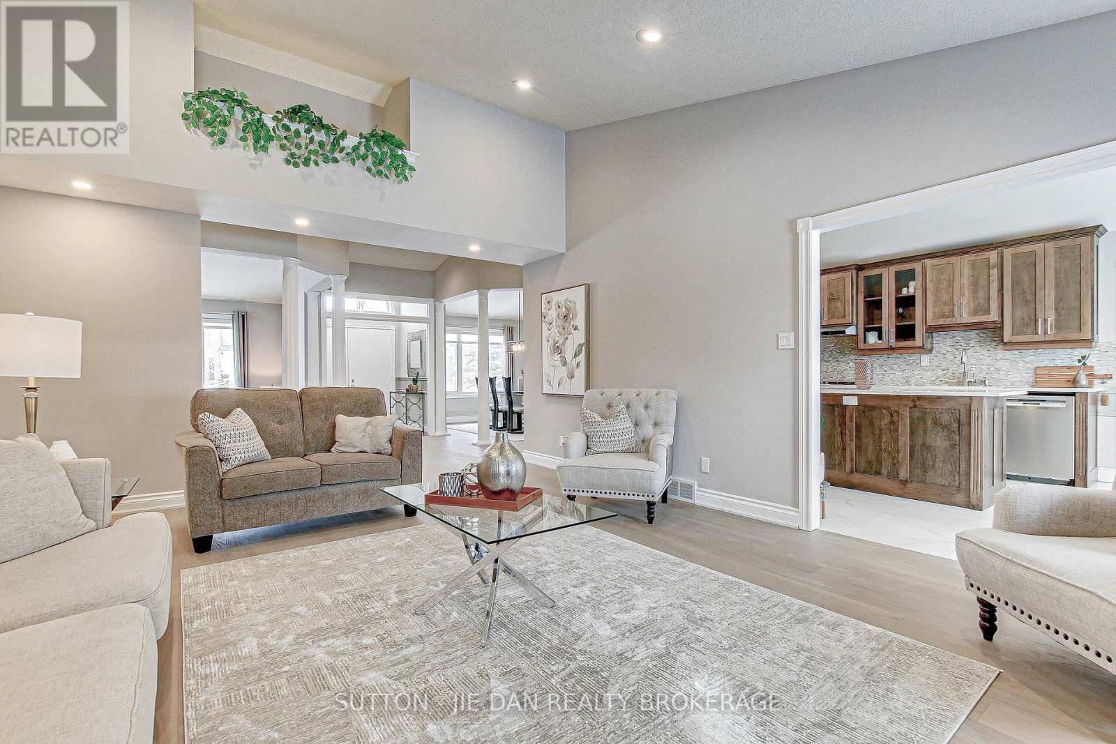 London South (south A), ON N6K4S2,2025 ASHGROVE COURT