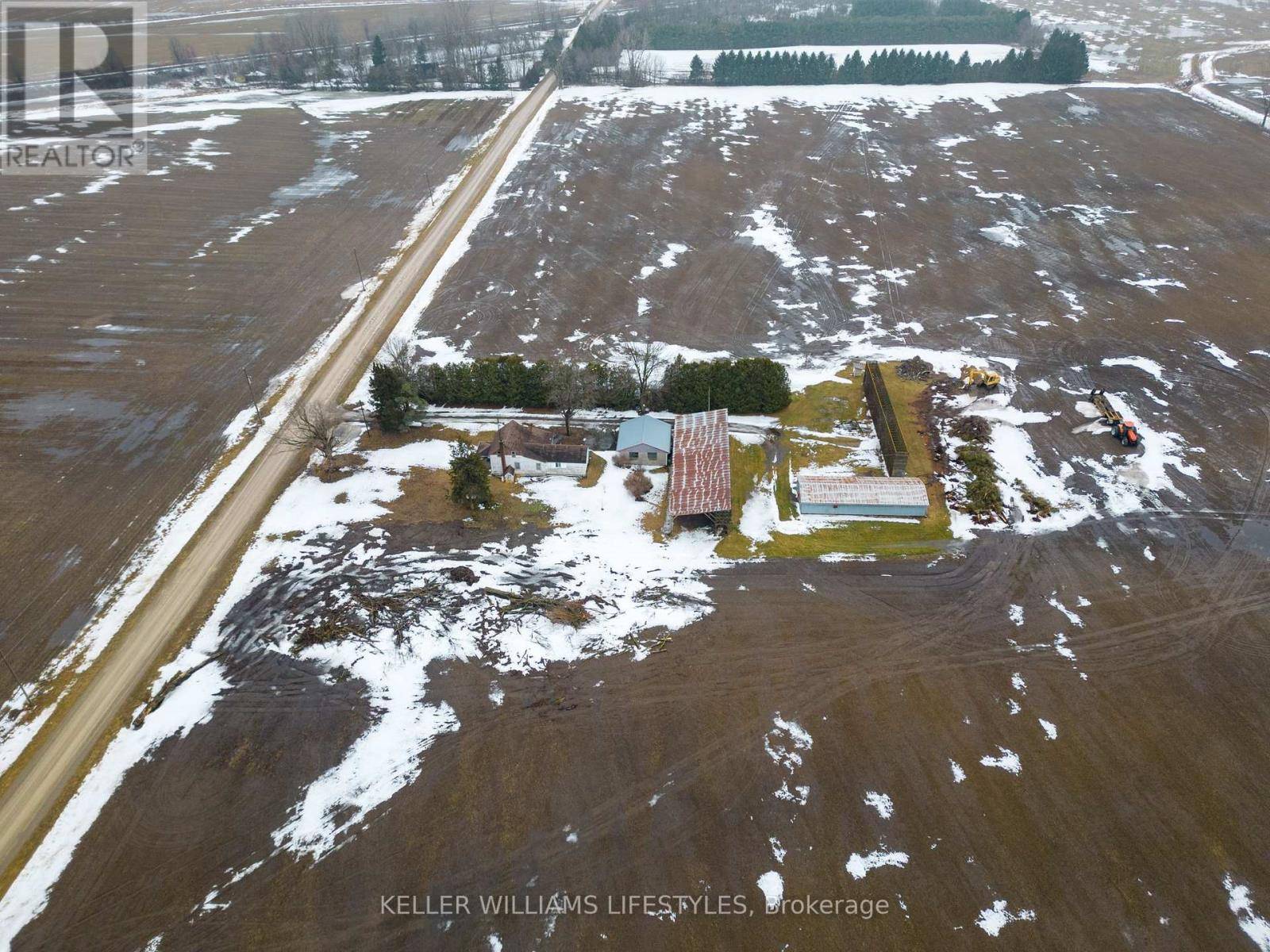 Chatham-kent (thamesville), ON N0P2K0,29182 ZONE ROAD 4 ROAD