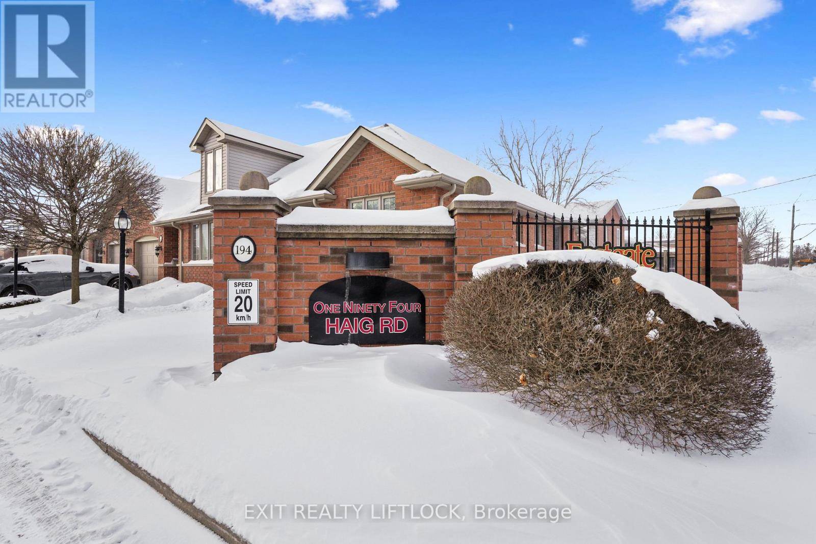 Belleville (belleville Ward), ON K8N0A8,194 Haig RD #Unit 2