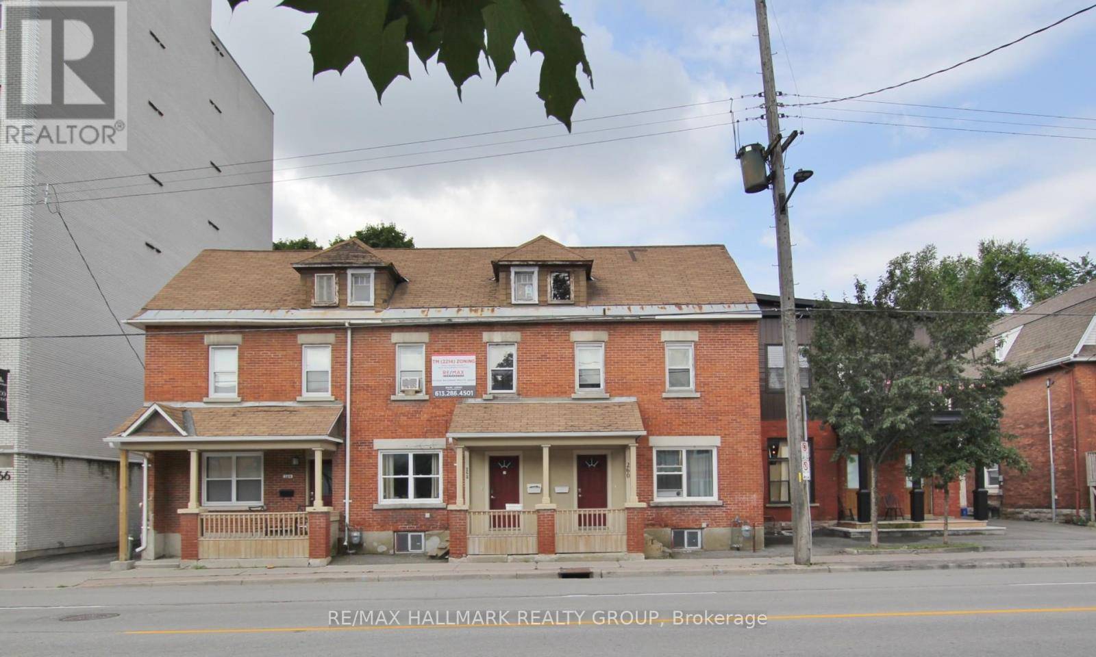 Ottawa, ON K1R6H8,258, 260, 262, 264 BRONSON AVENUE S