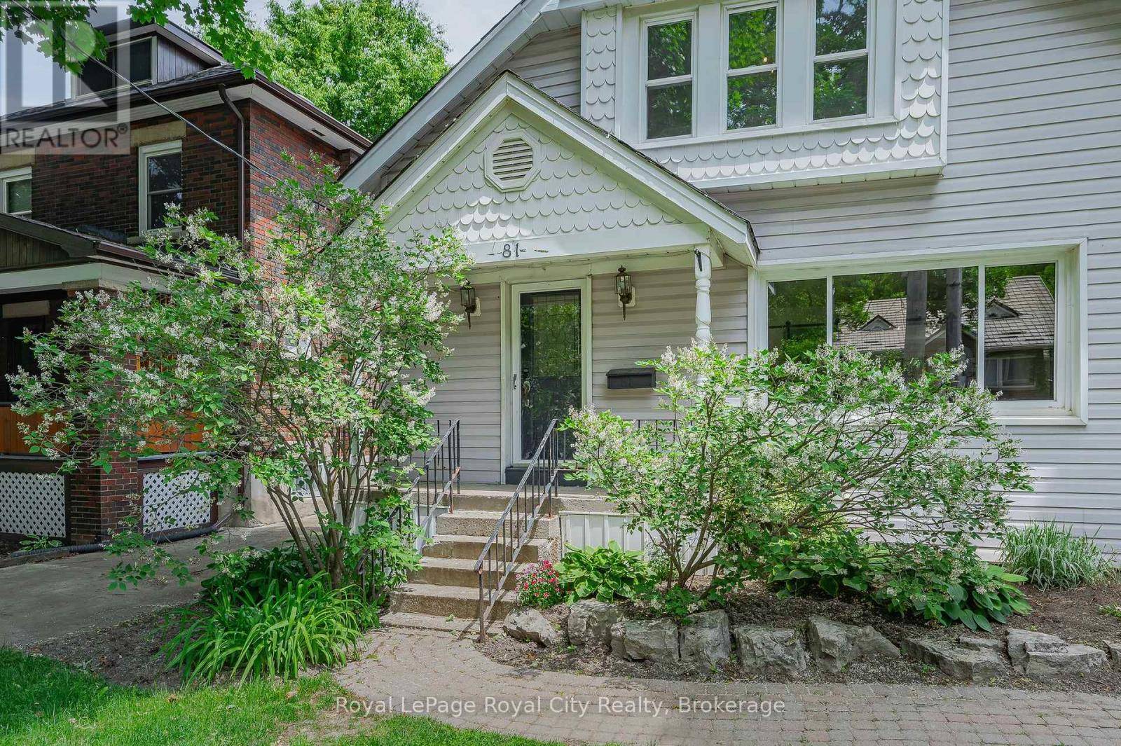Guelph (downtown), ON N1H5B3,81 YORKSHIRE STREET N