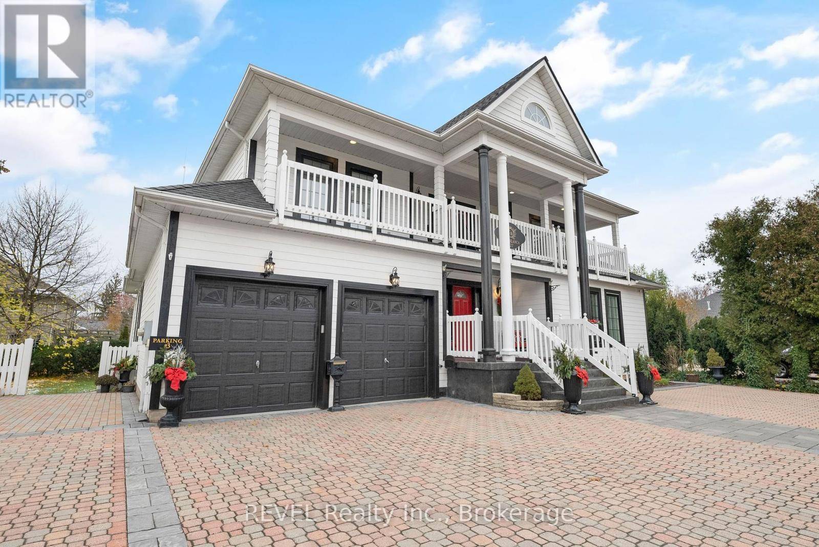 Niagara-on-the-lake (town), ON L0S1J0,527 MISSISSAGUA STREET