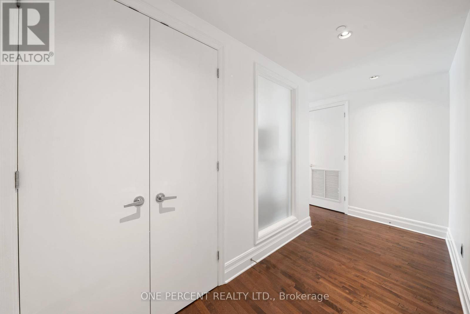 Ottawa, ON K1S1Y4,235 Patterson AVE #203
