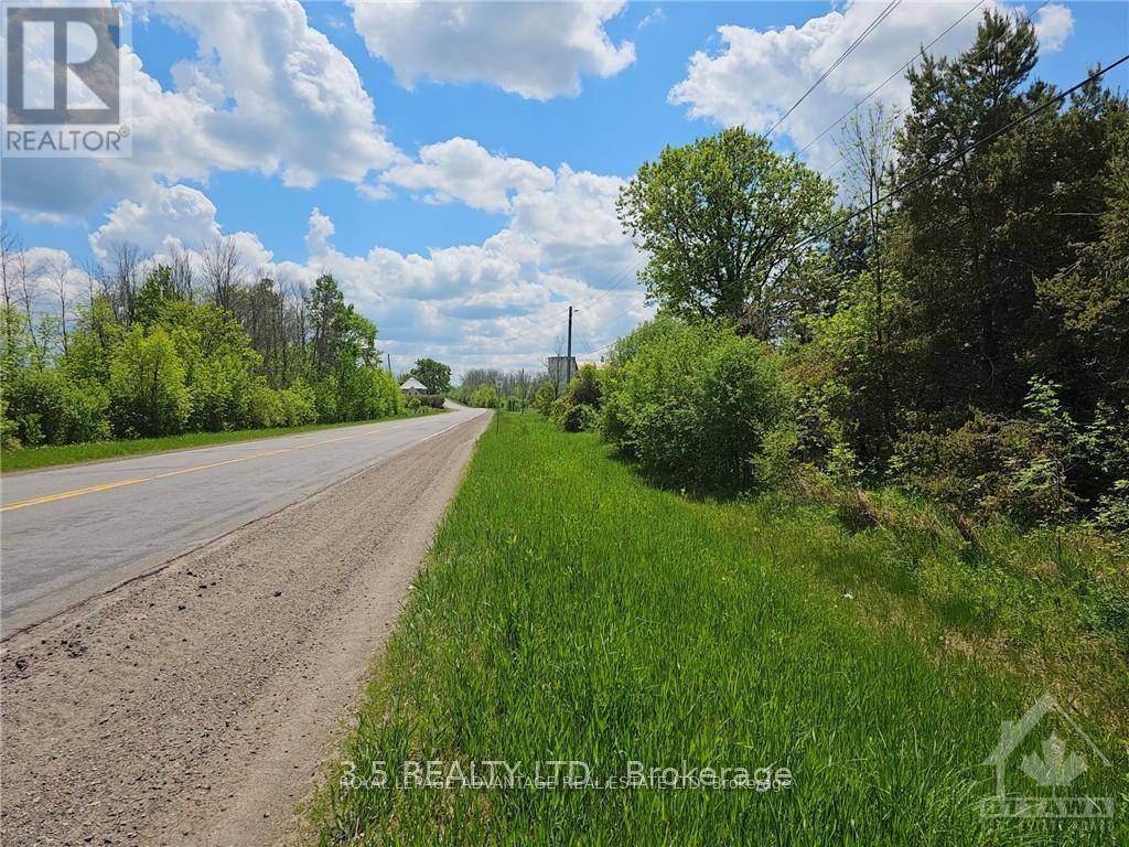 Merrickville-wolford, ON K0G1N0,2876-1 COUNTY 16 ROAD