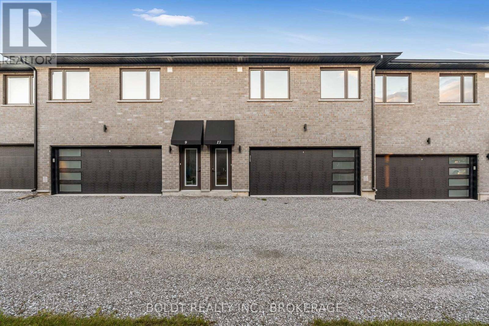 Pelham (fonthill), ON L3B5N5,13 SUMMERSIDES MEWS