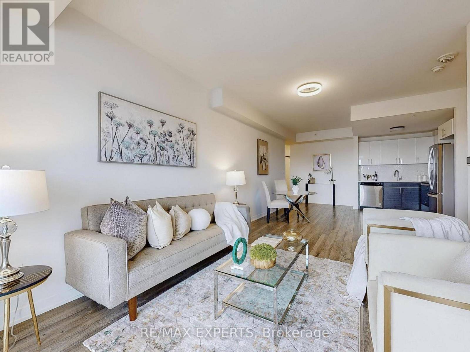 Waterloo, ON N2J0E9,128 King ST North #1202