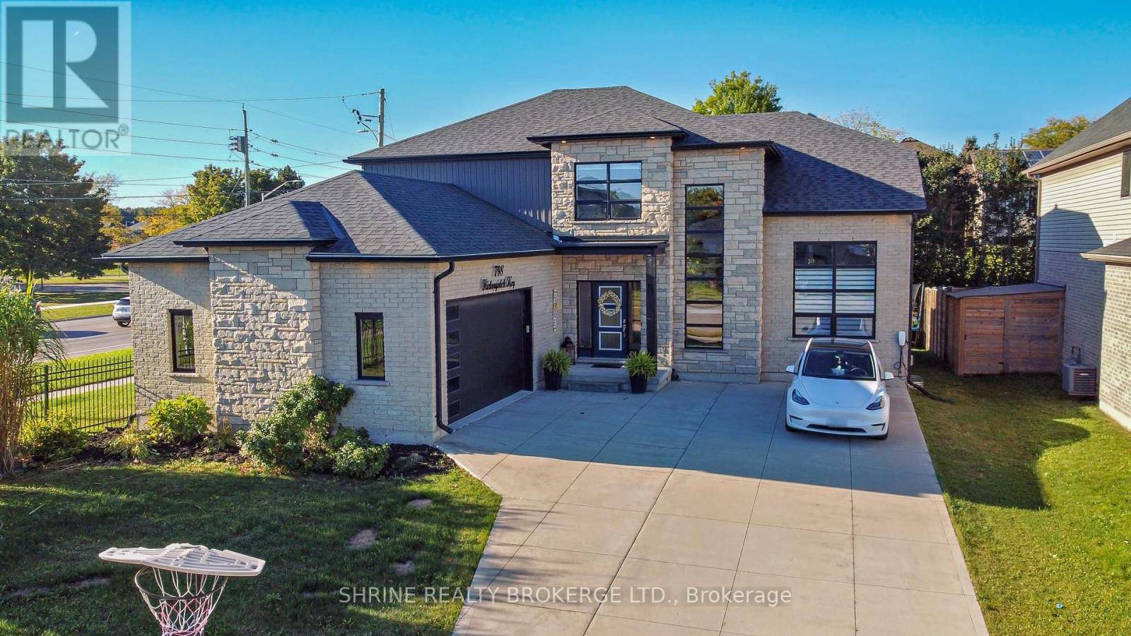 London, ON N6G0M9,798 HICKORYSTICK KEY DRIVE