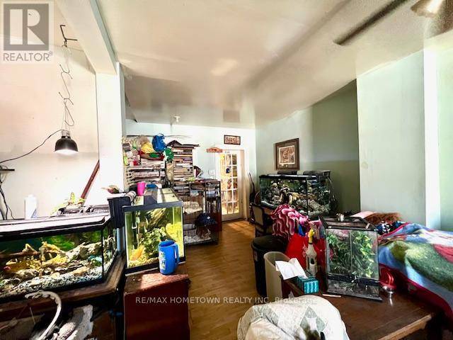 Brockville, ON K6V1R2,135 PEARL STREET E