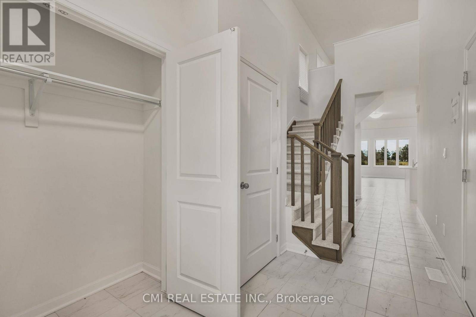 Loyalist (bath), ON K0H1G0,12 OAKMONT DRIVE