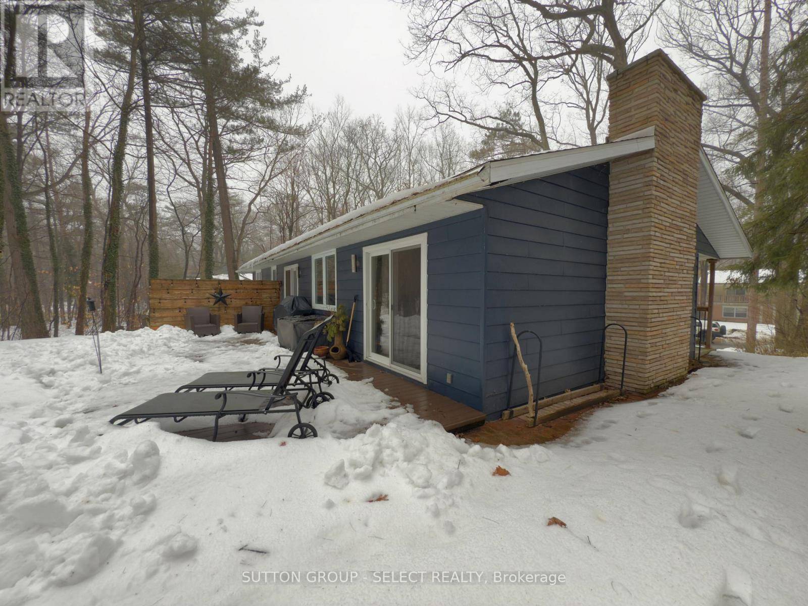 Lambton Shores (grand Bend), ON N0M1T0,10217 PARKSIDE CRESCENT