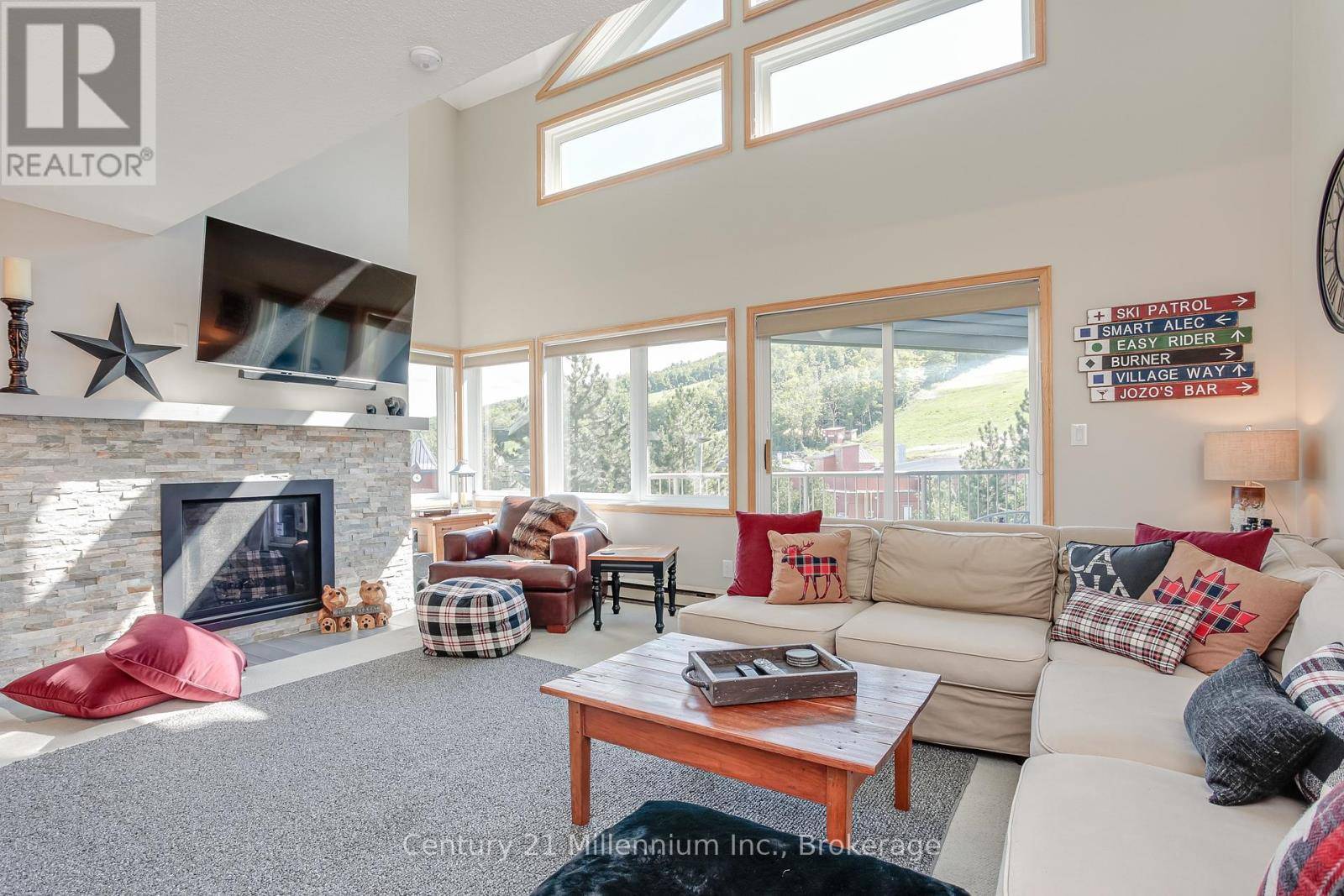 Blue Mountains, ON L9Y0P7,107 Ann Heggtveit DR #313